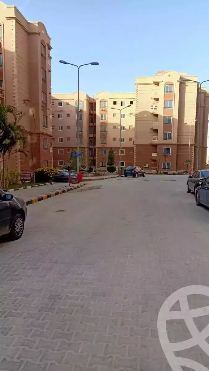 https://aqarmap.com.eg/ar/listing/4822115-for-rent-cairo-new-cairo-compounds-light-city