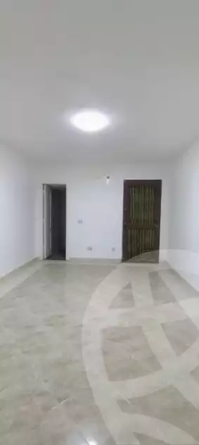 https://aqarmap.com.eg/ar/listing/4824611-for-rent-cairo-mokattam-shareaa-9