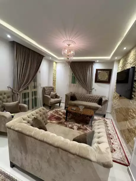 https://aqarmap.com.eg/en/listing/4831991-for-sale-cairo-mokattam-el-hay-el-sades