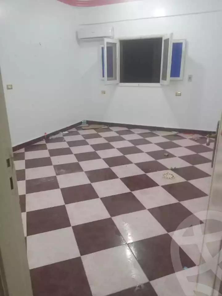 https://aqarmap.com.eg/ar/listing/4839511-for-rent-sohag-mntq-fr-y-bswhj