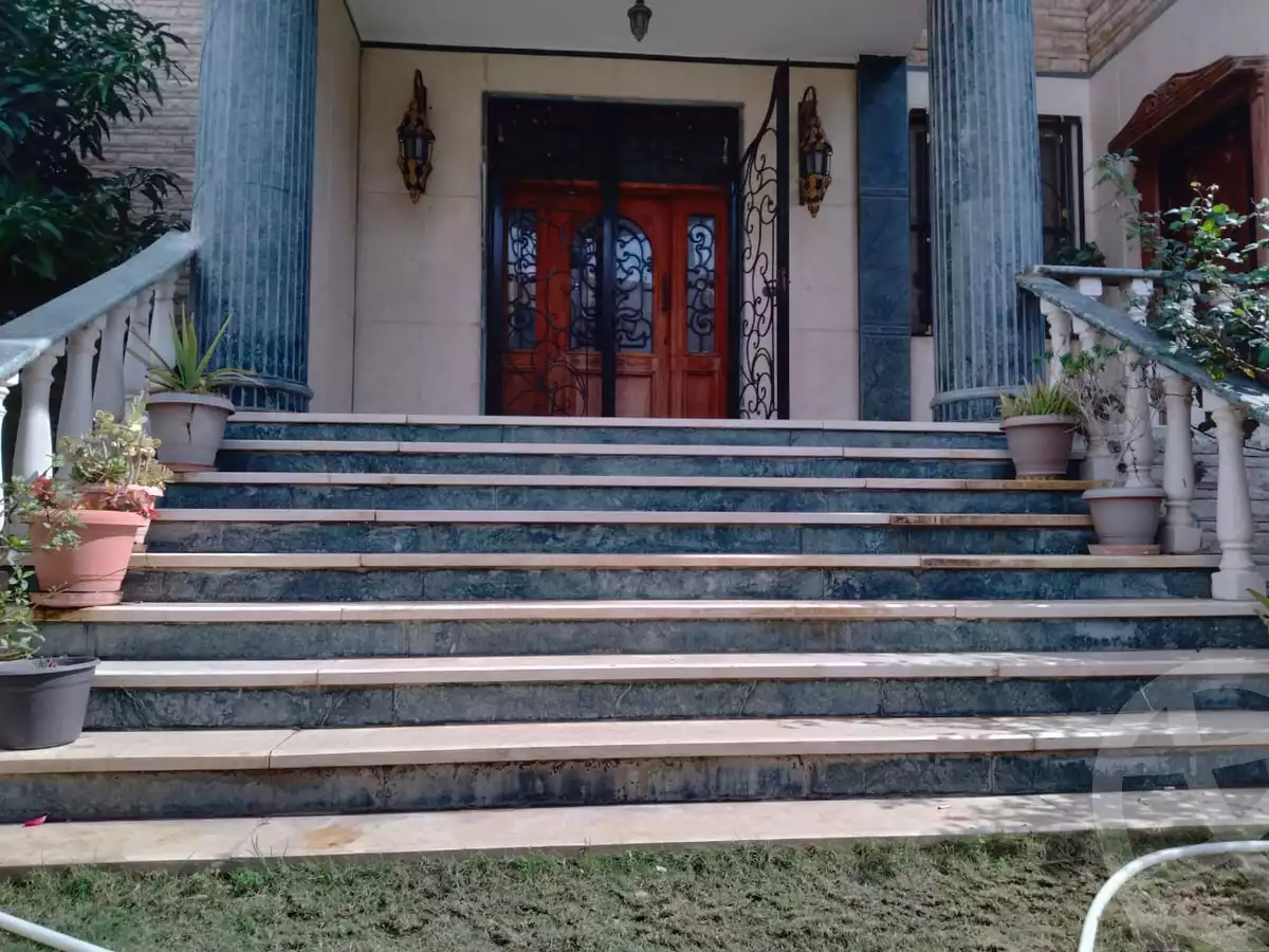 https://aqarmap.com.eg/en/listing/4845807-for-sale-sharqia-10th-of-ramadan-el-ordoneya-district