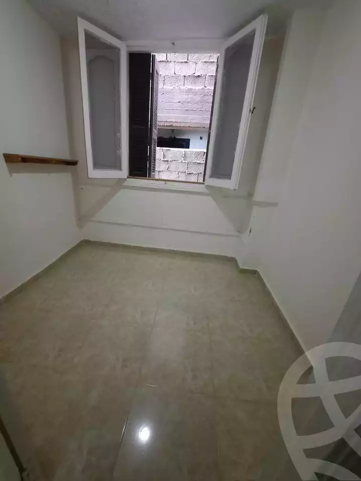 https://aqarmap.com.eg/ar/listing/4847492-for-sale-alexandria-el-hanouvel-gabir-hafez-st