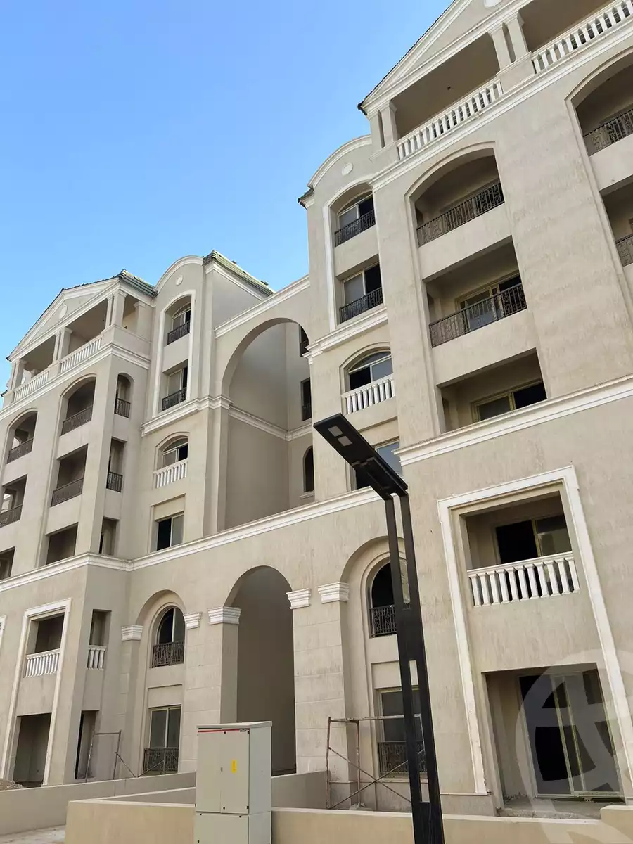 https://aqarmap.com.eg/ar/listing/4856337-for-sale-cairo-new-cairo-lmstqbl-syty-compounds-lavenir