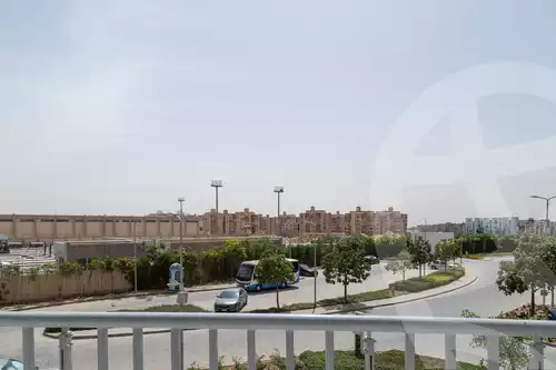 https://aqarmap.com.eg/ar/listing/4858696-for-rent-cairo-new-cairo-compounds-hyde-park-hydeout-hyde-park