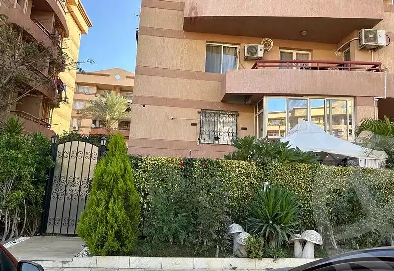 https://aqarmap.com.eg/ar/listing/4873371-for-rent-cairo-new-cairo-lrhb-city-phase-4-mohammed-farid-st