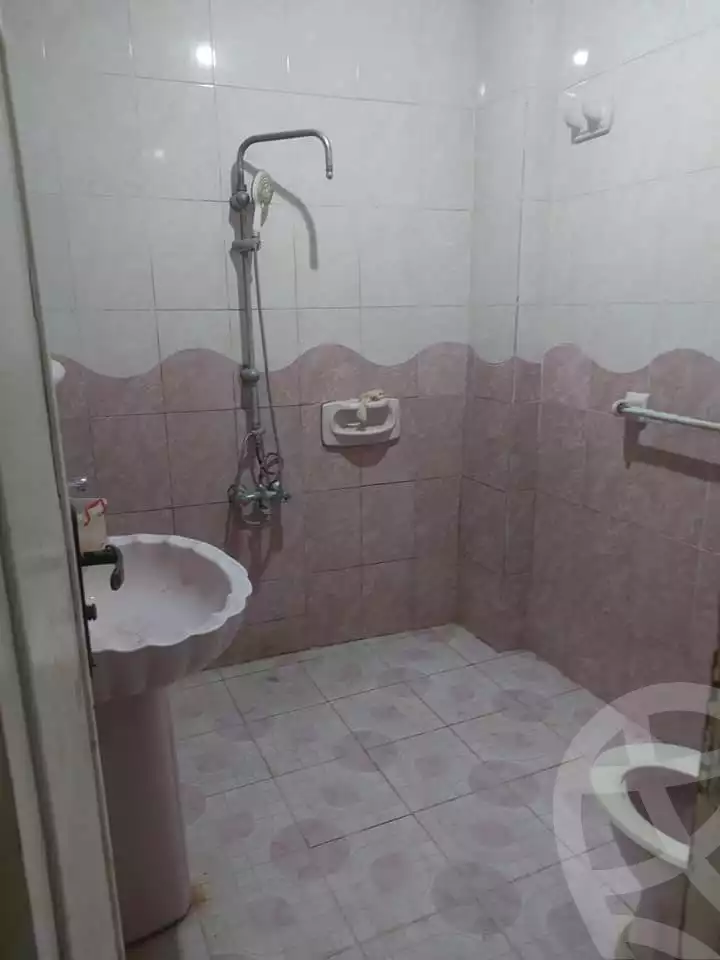 https://aqarmap.com.eg/ar/listing/4887297-for-rent-sohag-mntq-fr-y-bswhj