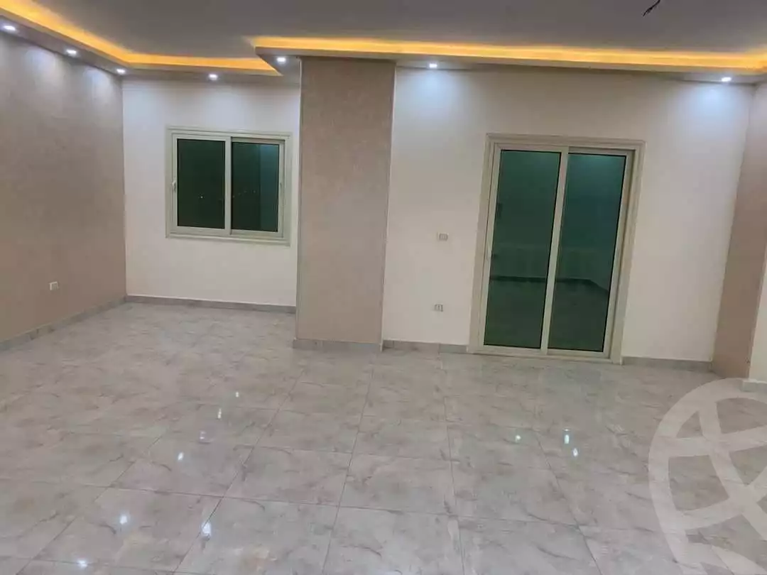 https://aqarmap.com.eg/ar/listing/4892270-for-rent-cairo-mokattam-first-neighborhood