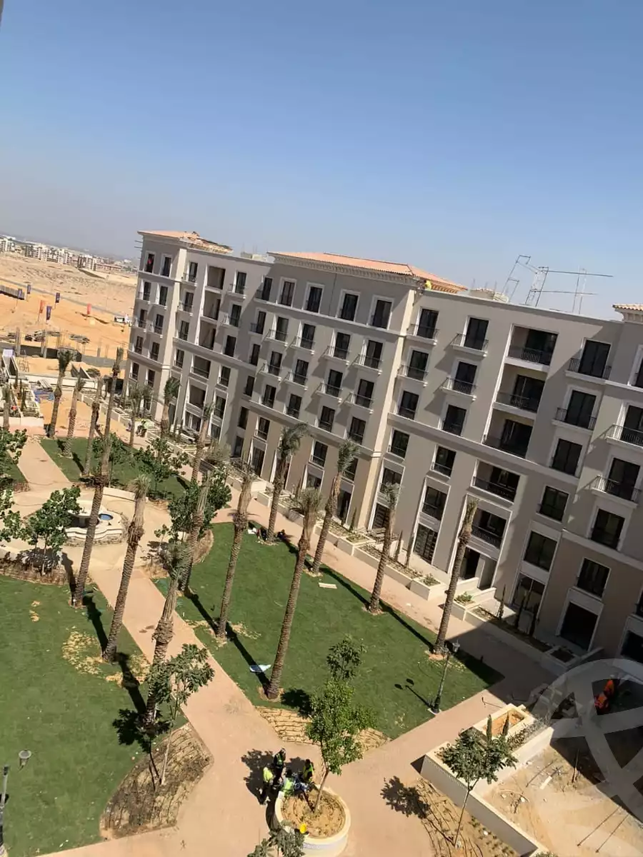 https://aqarmap.com.eg/ar/listing/5507480-for-sale-cairo-el-sheikh-zayed-city-compounds-kmbwnd-fyldj-wyst-dr-llttwyr