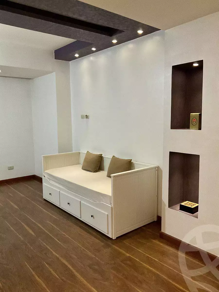 https://aqarmap.com.eg/en/listing/4903310-for-rent-cairo-el-mohandesen-sphinx-square