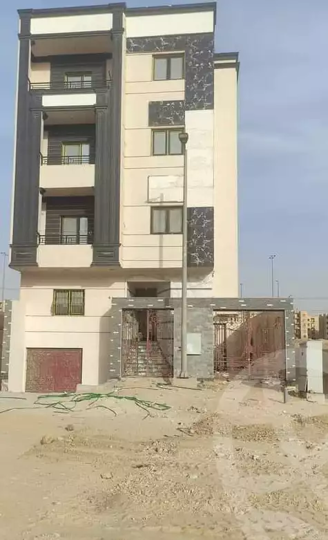 https://aqarmap.com.eg/ar/listing/4899631-for-sale-cairo-badr-city-hai-el-ashgar-featured-neighborhood-bait-el-watan-rd