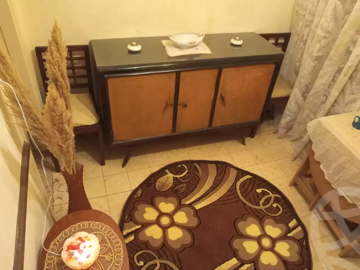 https://aqarmap.com.eg/ar/listing/4905278-for-rent-cairo-downtown-bab-el-loaa-mansour-st