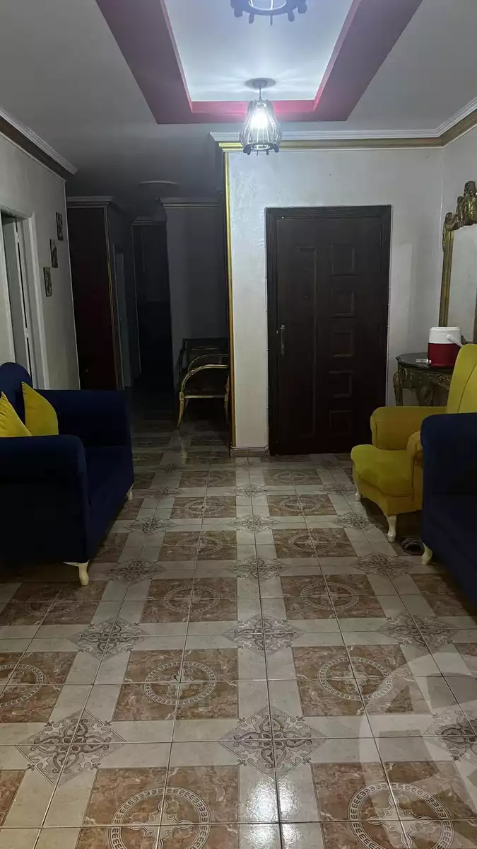 https://aqarmap.com.eg/ar/listing/4909268-for-rent-alexandria-el-asafra-salman-el-farsi-st