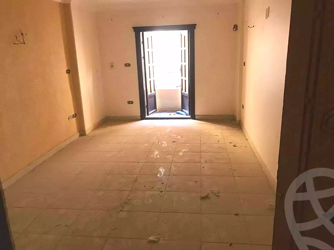 https://aqarmap.com.eg/ar/listing/4934632-for-sale-cairo-mokattam-el-hadabah-el-wosta-compounds-ebad-el-rahman-city