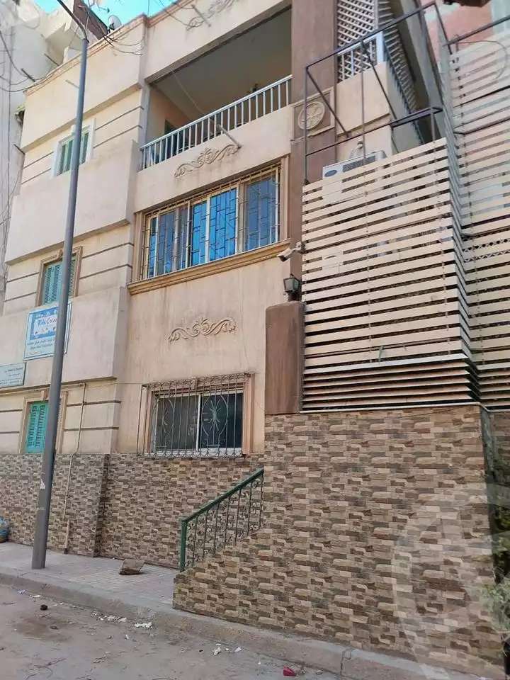 https://aqarmap.com.eg/ar/listing/4936898-for-sale-alexandria-l-jmy-lbytsh-shahr-al-assal-st