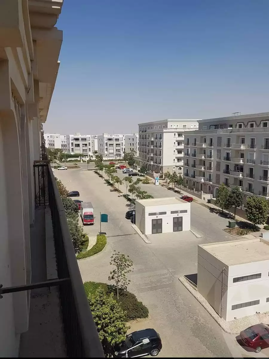 https://aqarmap.com.eg/en/listing/4947434-for-rent-cairo-new-cairo-compounds-hyde-park-cluster-2-hyde-park