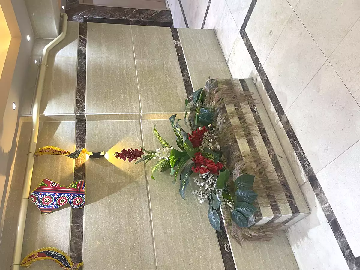 https://aqarmap.com.eg/ar/listing/4955223-for-sale-cairo-el-zaytun-hlmy-lzytwn-ibn-el-hakam-sq