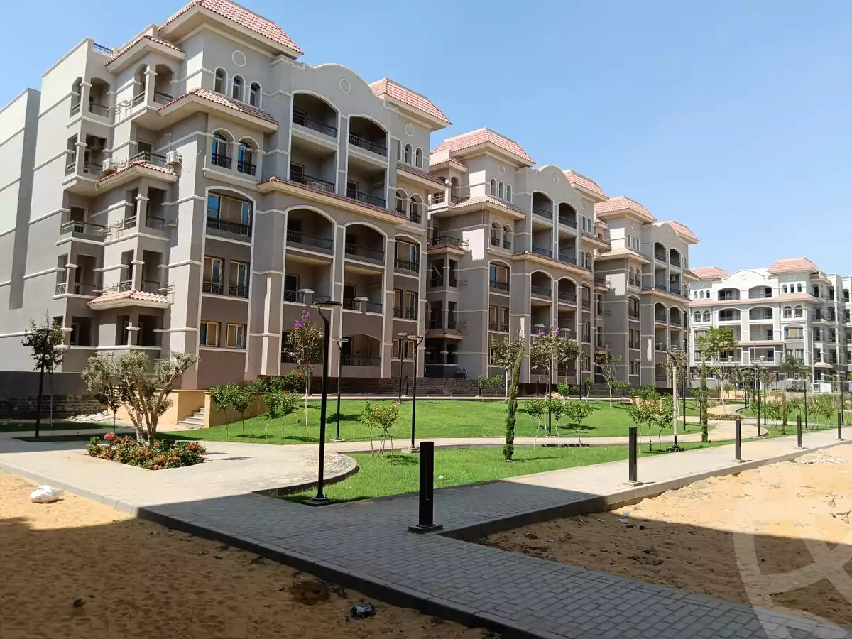 https://aqarmap.com.eg/ar/listing/4960449-for-sale-cairo-new-cairo-compounds-garden-heights-compound