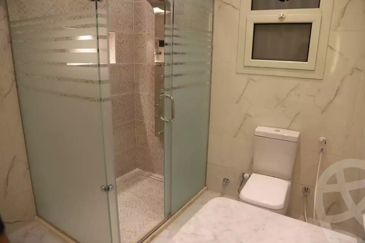 https://aqarmap.com.eg/en/listing/5694894-for-sale-cairo-downtown-abdeen-el-tahrir-st