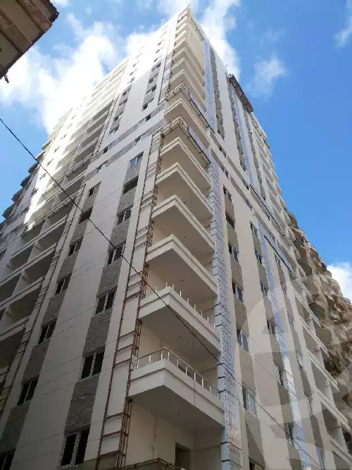 https://aqarmap.com.eg/ar/listing/4986034-for-sale-alexandria-miami-mahmoud-el-isawy-st