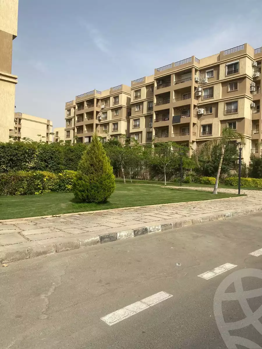 https://aqarmap.com.eg/en/listing/4987093-for-sale-cairo-new-cairo-madinaty-sixth-zone-buildings-ragab-sons