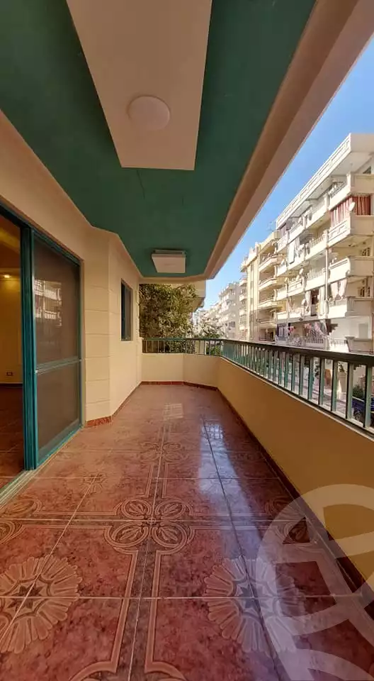 https://aqarmap.com.eg/ar/listing/5000506-for-sale-alexandria-mntq-fr-y-blskndry-el-kilo-21