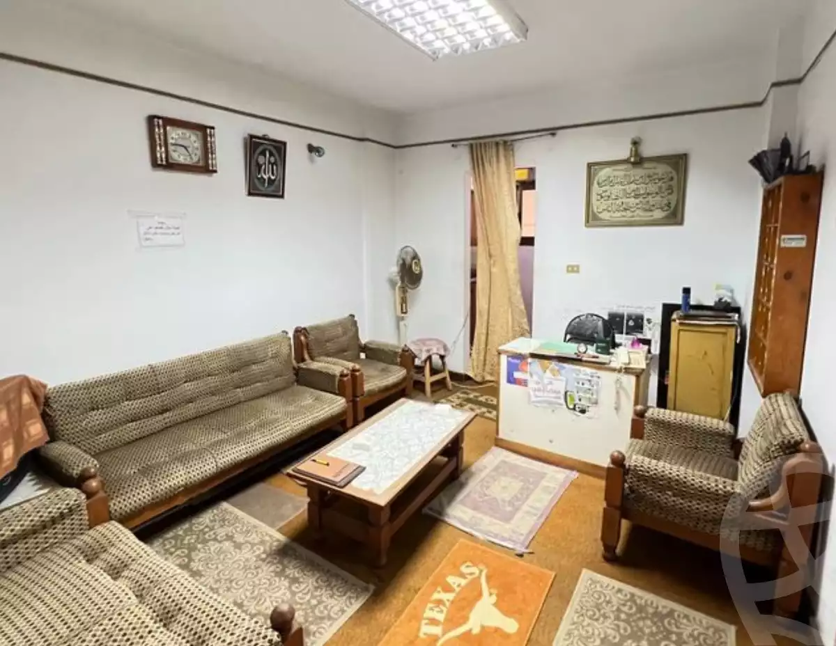 https://aqarmap.com.eg/en/listing/5000834-for-sale-alexandria-sporting-shr-bwr-s-yd