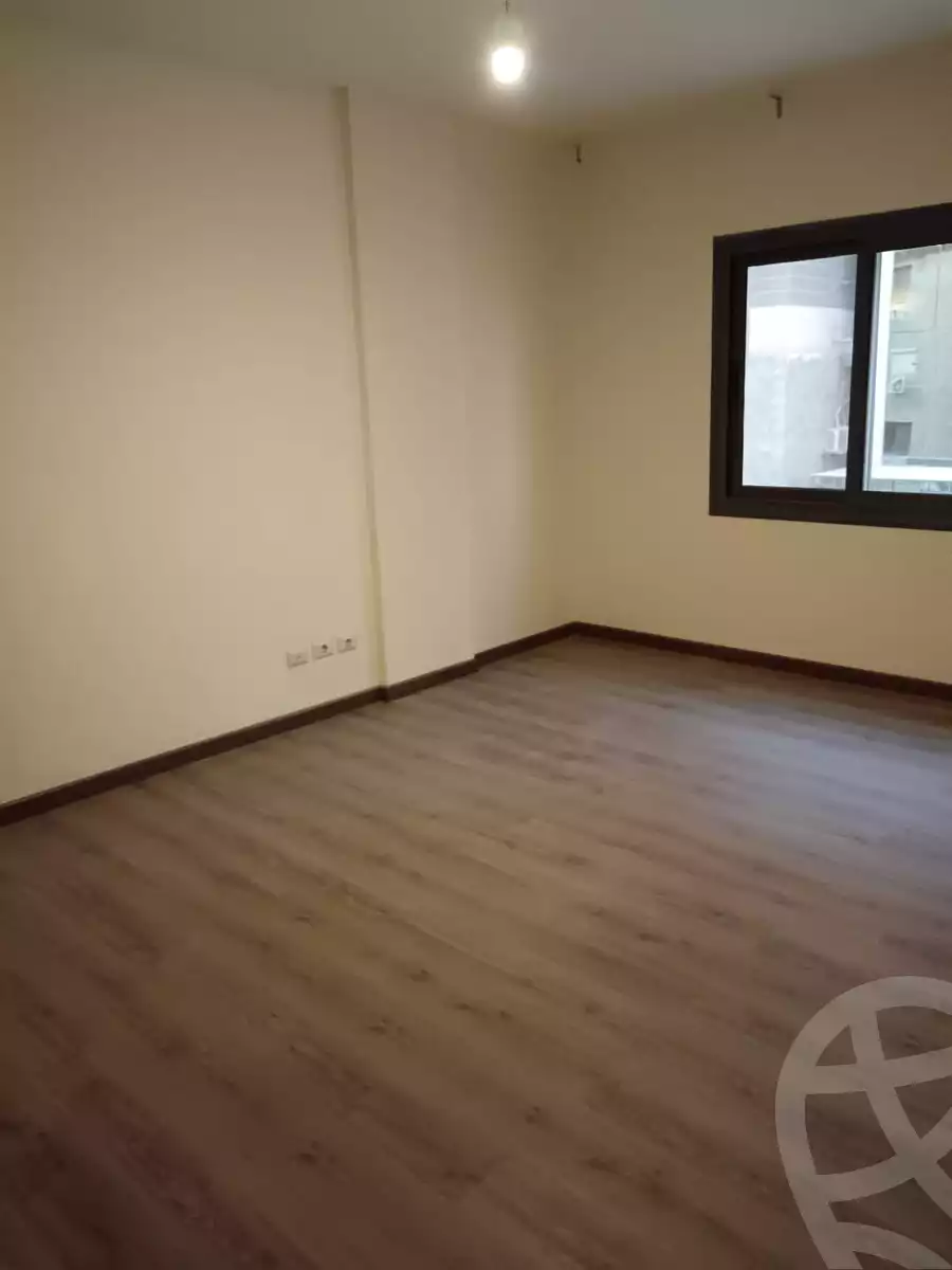 https://aqarmap.com.eg/en/listing/5001833-for-sale-cairo-new-cairo-compounds-el-deyar-mokhabarat