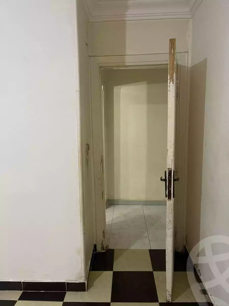 https://aqarmap.com.eg/ar/listing/5005174-for-rent-cairo-mokattam-lhdb-l-ly-shareaa-9