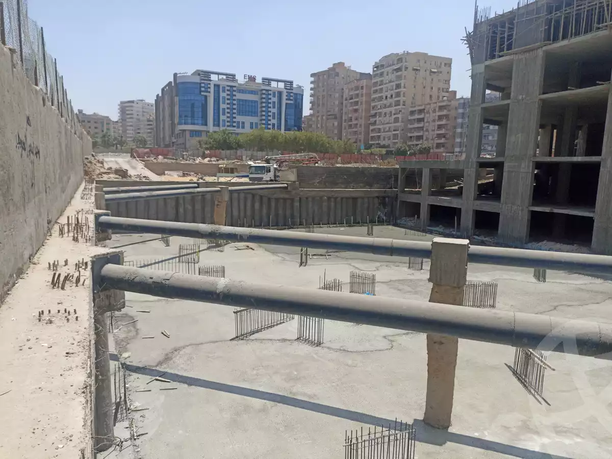 https://aqarmap.com.eg/ar/listing/5005370-for-sale-cairo-nasr-city-compounds-arab-home-mall-benayat