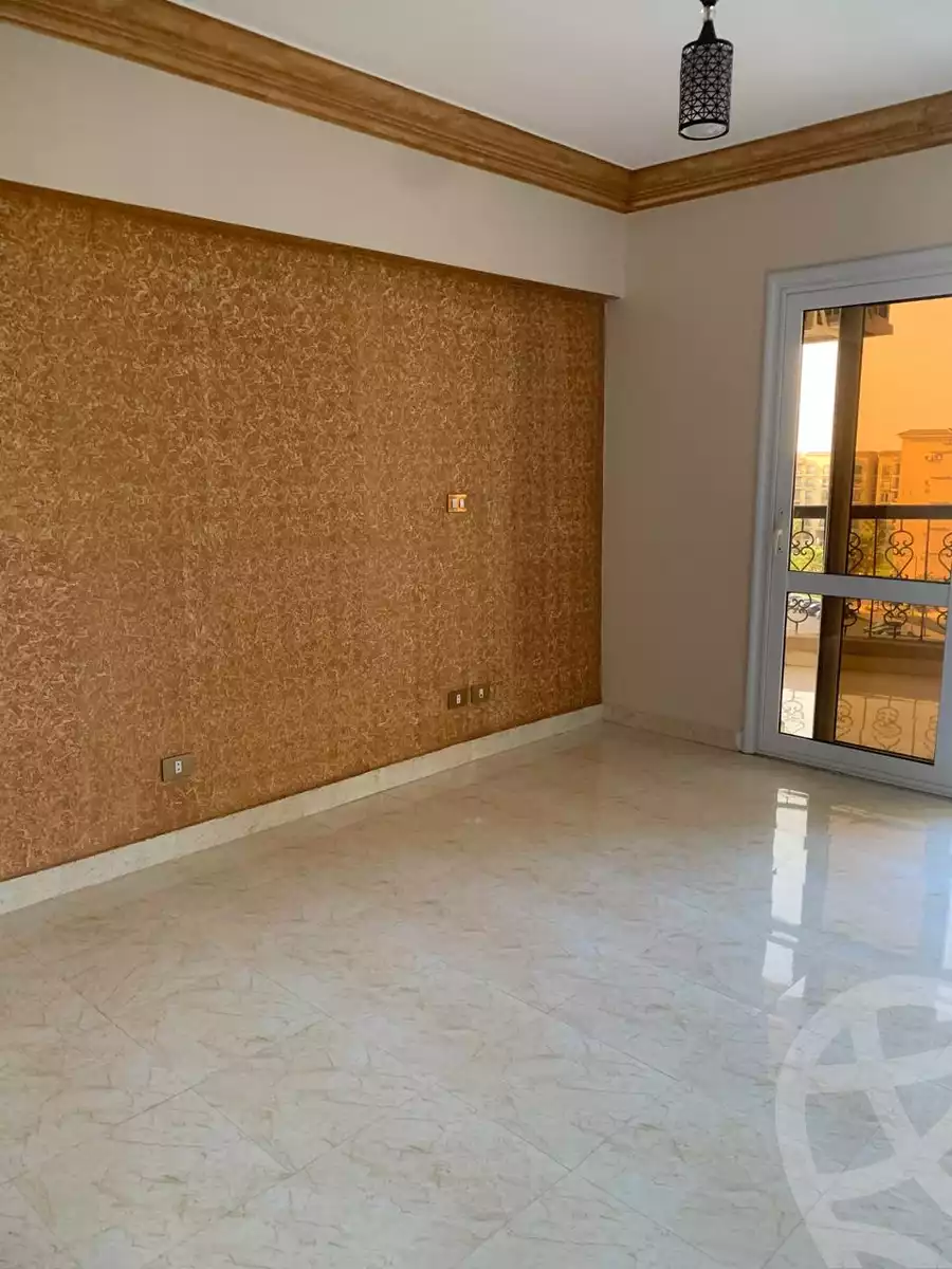 https://aqarmap.com.eg/en/listing/5007022-for-rent-cairo-new-cairo-lrhb-city-mtdd-lrhb-phase-8