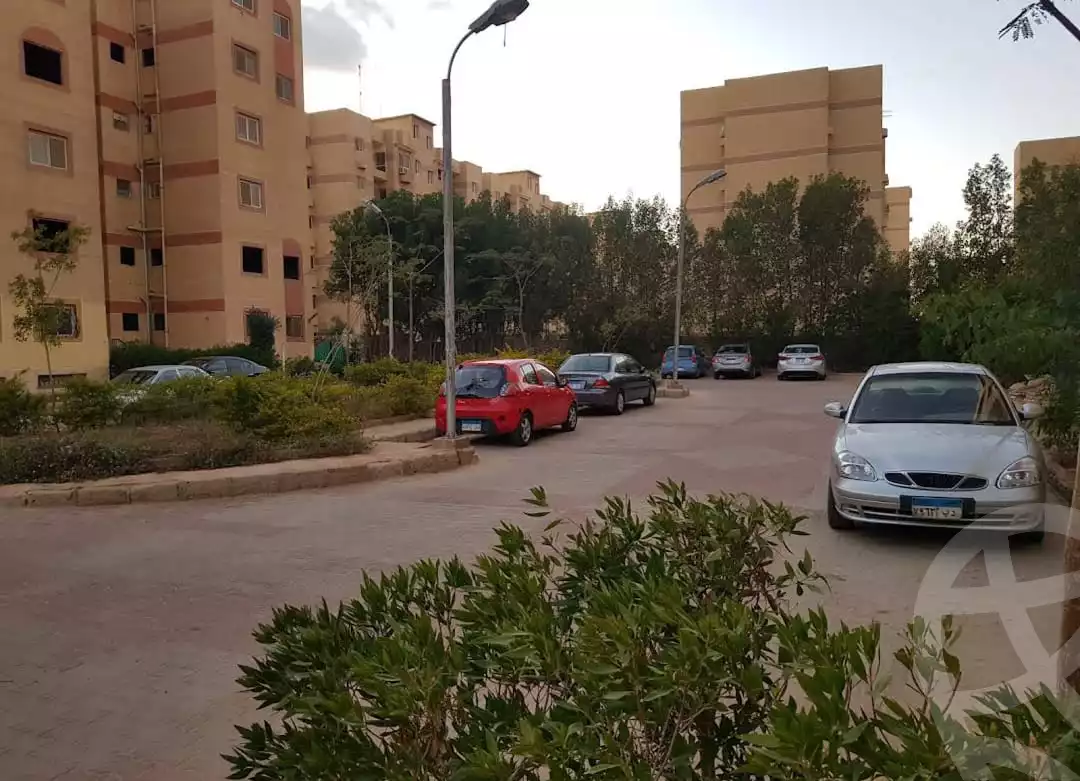 https://aqarmap.com.eg/en/listing/5007744-for-sale-cairo-6th-of-october-hadaeq-october-kmbwnd-fy-hdyq-ktwbr-el-dowalia-plaza