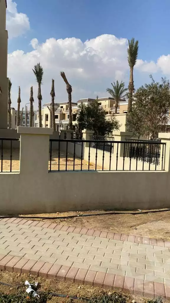 https://aqarmap.com.eg/ar/listing/5008769-for-sale-cairo-new-cairo-compounds-sarai-elan-sarai-compound