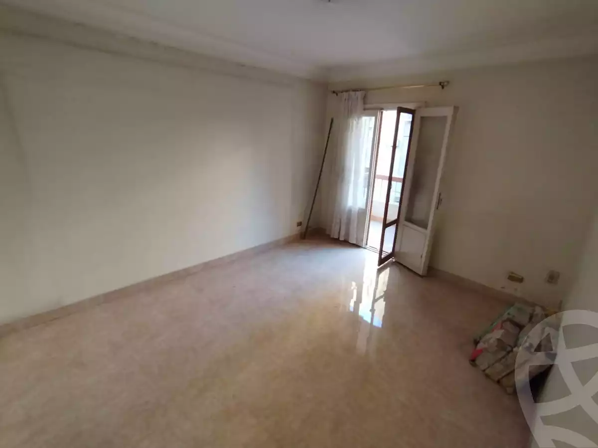 https://aqarmap.com.eg/en/listing/5012248-for-sale-cairo-heliopolis-ard-el-golf-hassan-aflaton-st