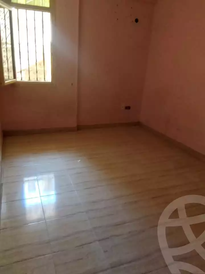 https://aqarmap.com.eg/ar/listing/5014122-for-rent-cairo-mokattam-lhdb-l-ly-shareaa-9