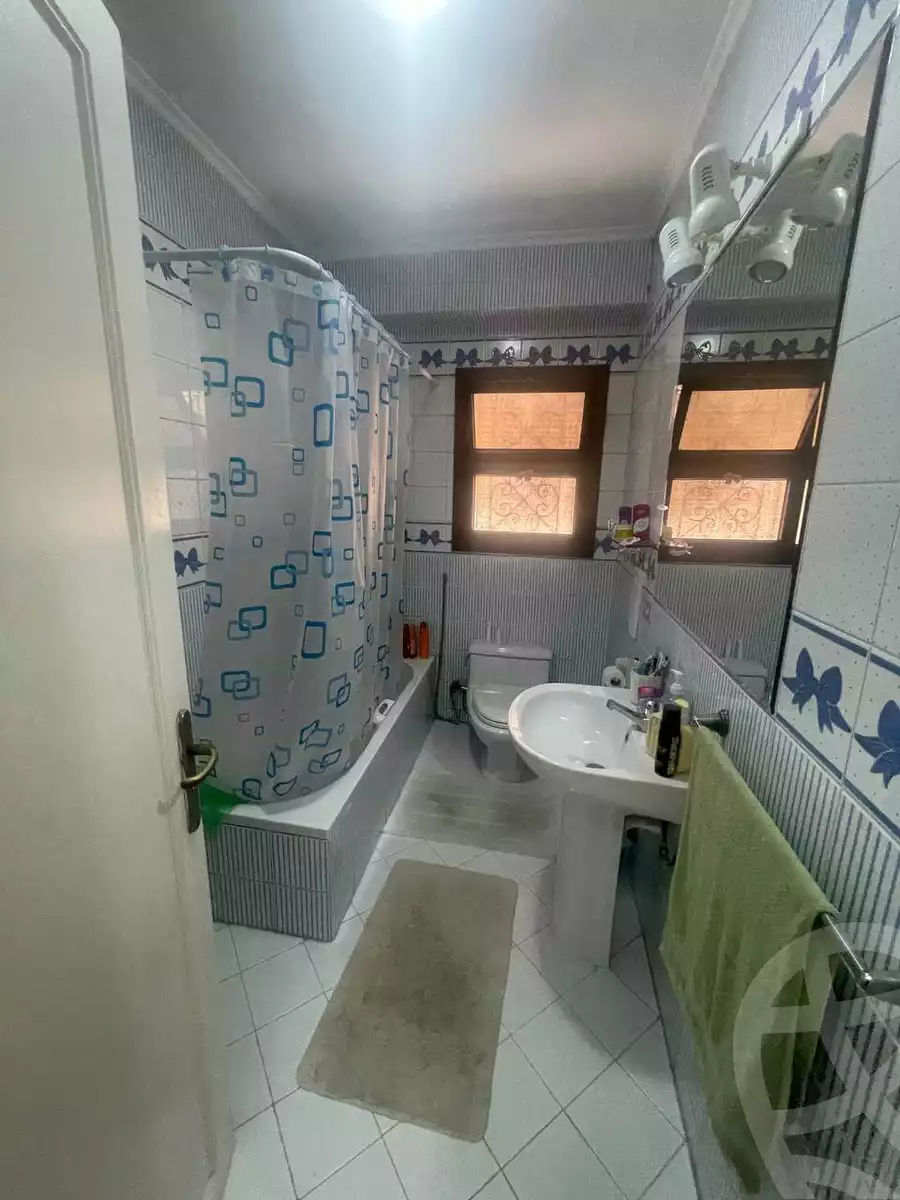 https://aqarmap.com.eg/ar/listing/5027683-for-rent-cairo-el-maadi-degla-street-200