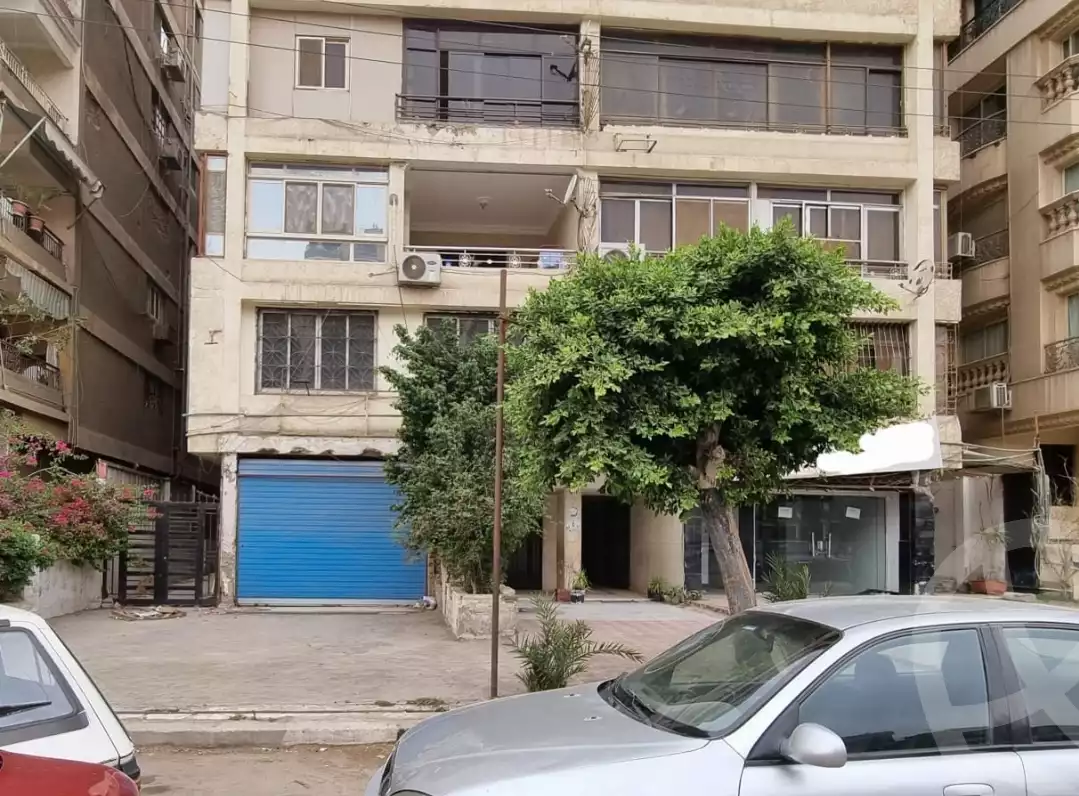 https://aqarmap.com.eg/en/listing/5028709-for-sale-cairo-heliopolis-heliopolis-square-mohammed-farid-st