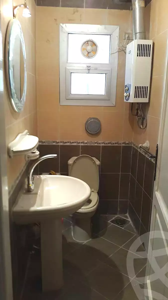 https://aqarmap.com.eg/ar/listing/5030410-for-rent-cairo-new-cairo-compounds-kmbwnd-rwd-lzhr