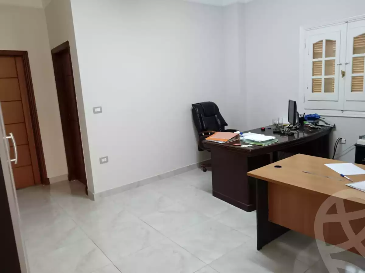 https://aqarmap.com.eg/ar/listing/5032395-for-rent-cairo-new-cairo-el-yassamin-el-yasmeen-6