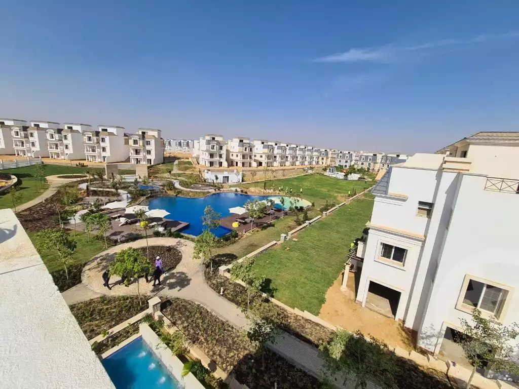 https://aqarmap.com.eg/en/listing/5040770-for-rent-cairo-6th-of-october-compounds-mountain-view-chillout-park-mountain-view-lakeside