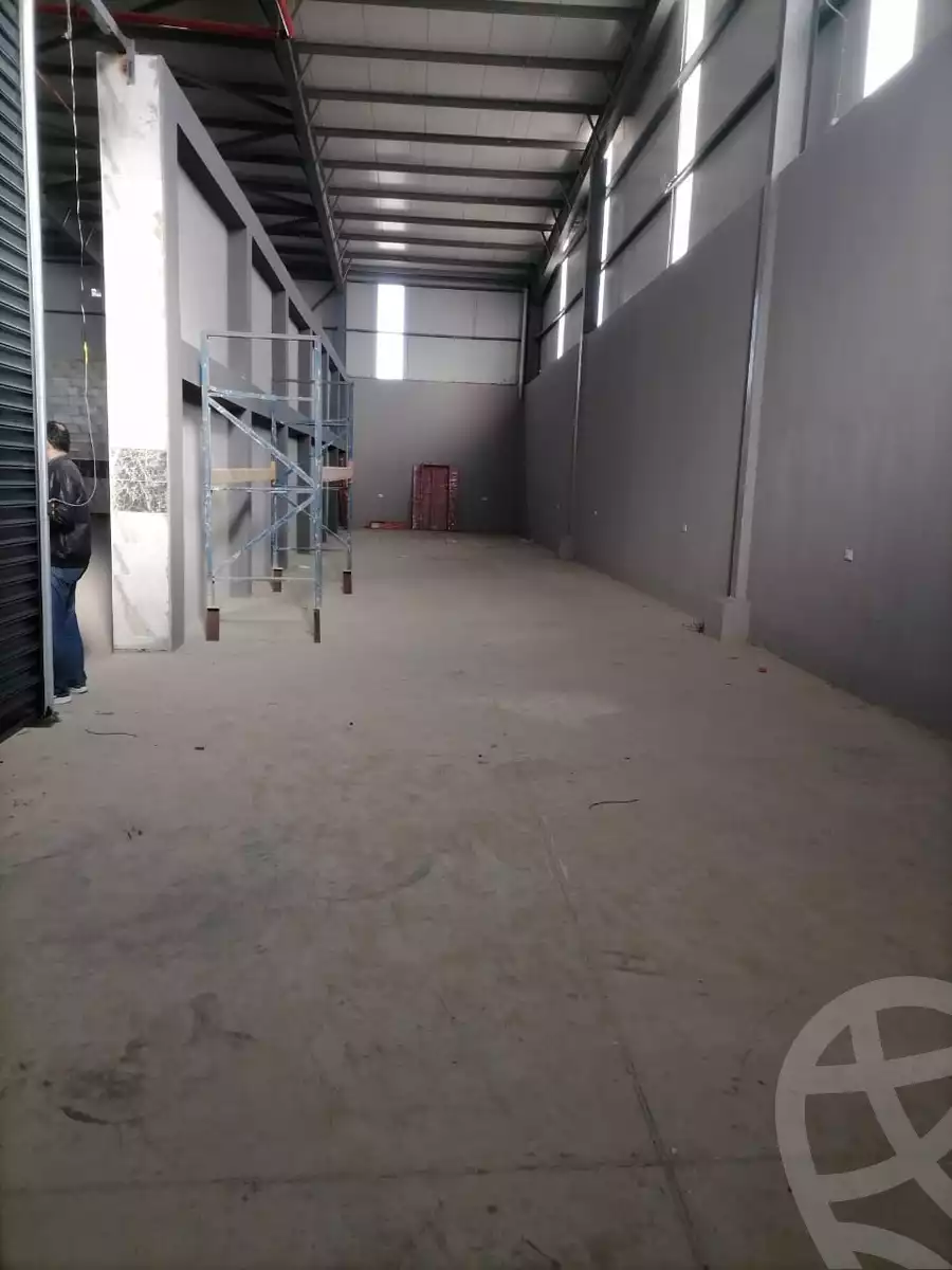 https://aqarmap.com.eg/ar/listing/5042923-for-sale-sharqia-10th-of-ramadan-industrial-area-manteqat-al-senaatat-al-motawaseta-b1