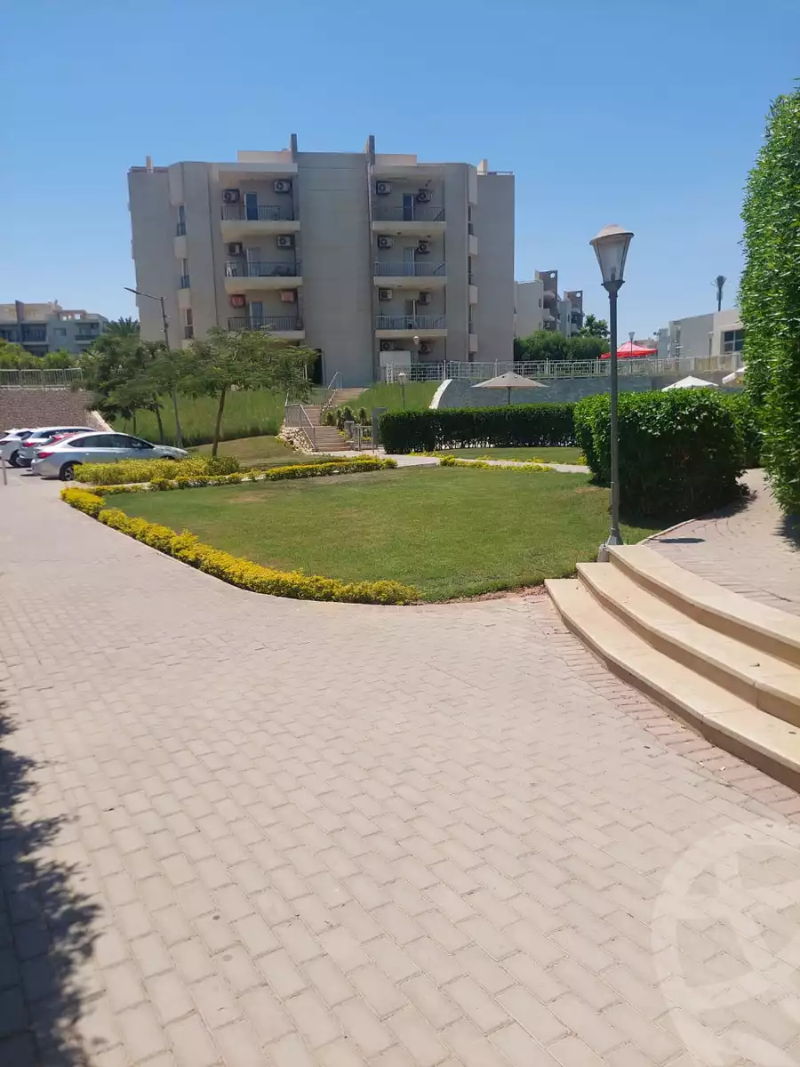 https://aqarmap.com.eg/ar/listing/5048830-for-sale-cairo-el-sheikh-zayed-city-compounds-dh-drys