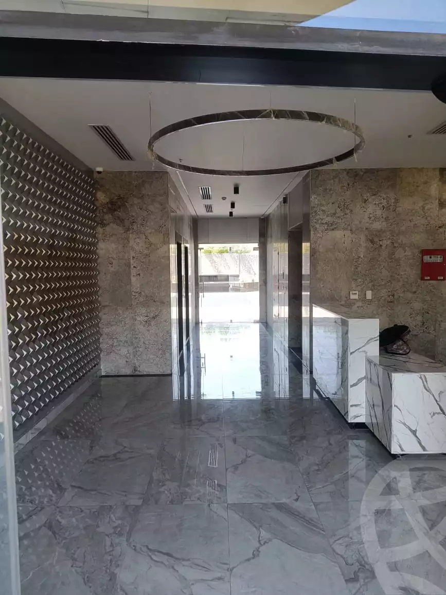 https://aqarmap.com.eg/ar/listing/5055953-for-rent-cairo-el-sheikh-zayed-city-compounds