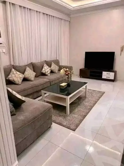 https://aqarmap.com.eg/ar/listing/5056357-for-rent-cairo-mokattam-lhdb-l-ly-shareaa-9