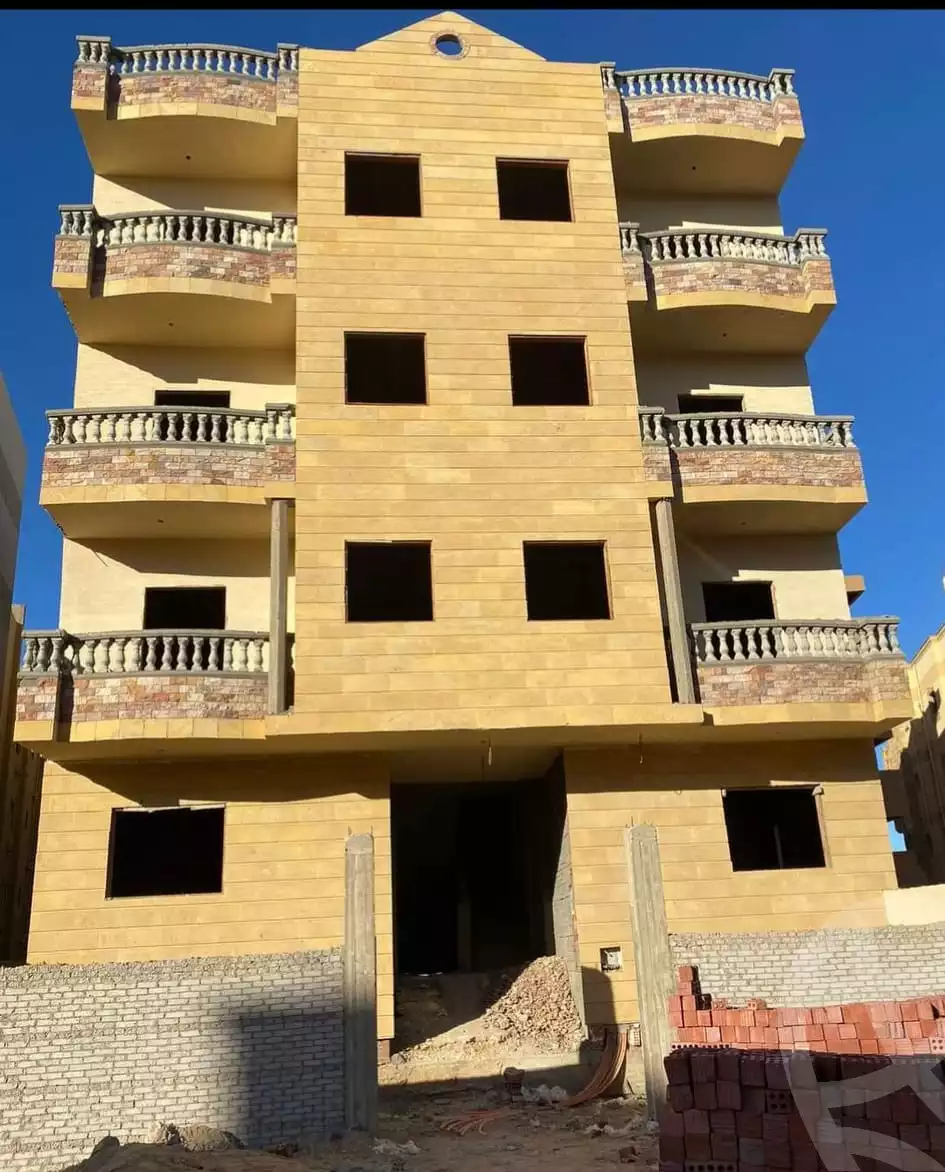 https://aqarmap.com.eg/en/listing/5066014-for-sale-cairo-badr-city-hai-el-ashgar-featured-neighborhood