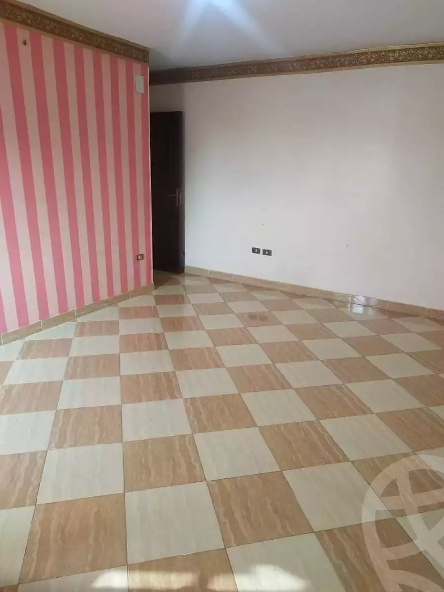 https://aqarmap.com.eg/ar/listing/6194446-for-sale-cairo-el-matarya-teraat-el-gabal-st.
