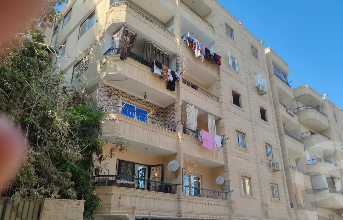 https://aqarmap.com.eg/en/listing/5074351-for-sale-cairo-hadayek-el-ahram-mntq-d