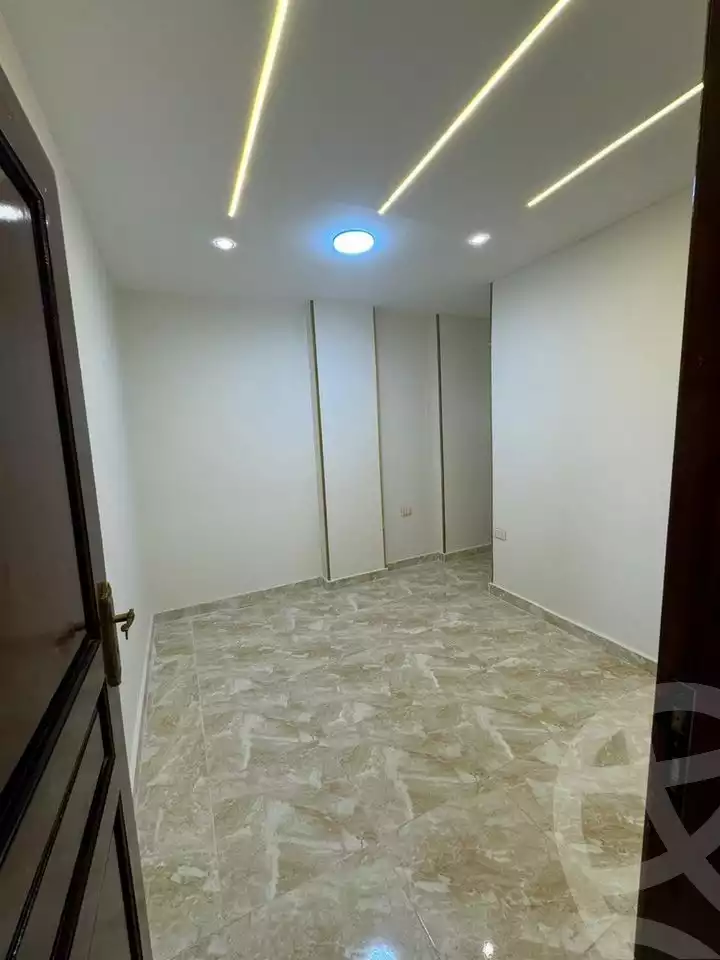 https://aqarmap.com.eg/ar/listing/5080999-for-sale-alexandria-l-jmy-lbytsh-shahr-al-assal-st