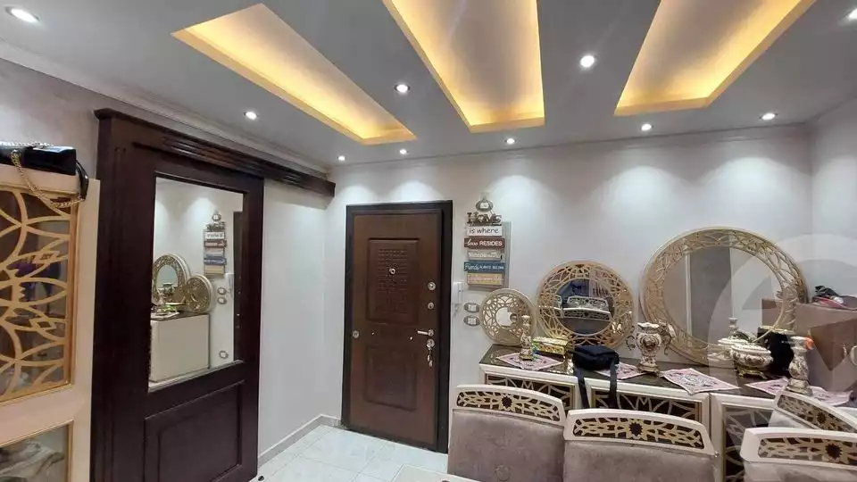 https://aqarmap.com.eg/ar/listing/5082351-for-sale-cairo-mokattam-el-hadabah-el-wosta-el-mantaqa-el-olaa