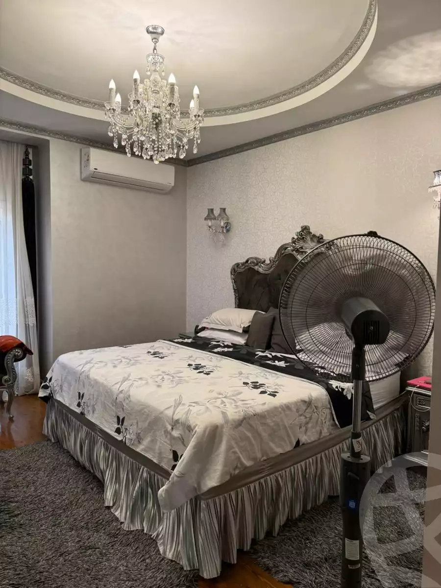 https://aqarmap.com.eg/en/listing/5811013-for-sale-cairo-new-cairo-compounds-grand-residence-al-ahly-sabbour