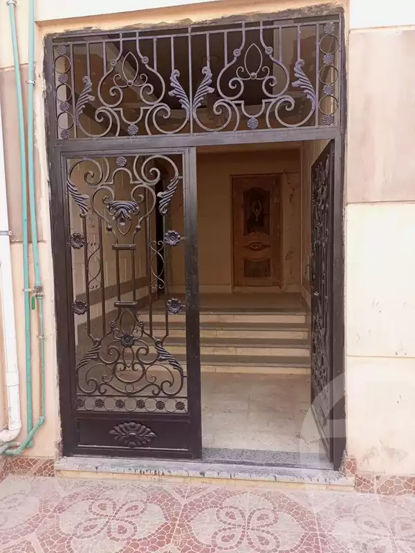 https://aqarmap.com.eg/en/listing/5091210-for-sale-cairo-el-shorouk-lhy-lthlth-shrq-neighbourhood-3
